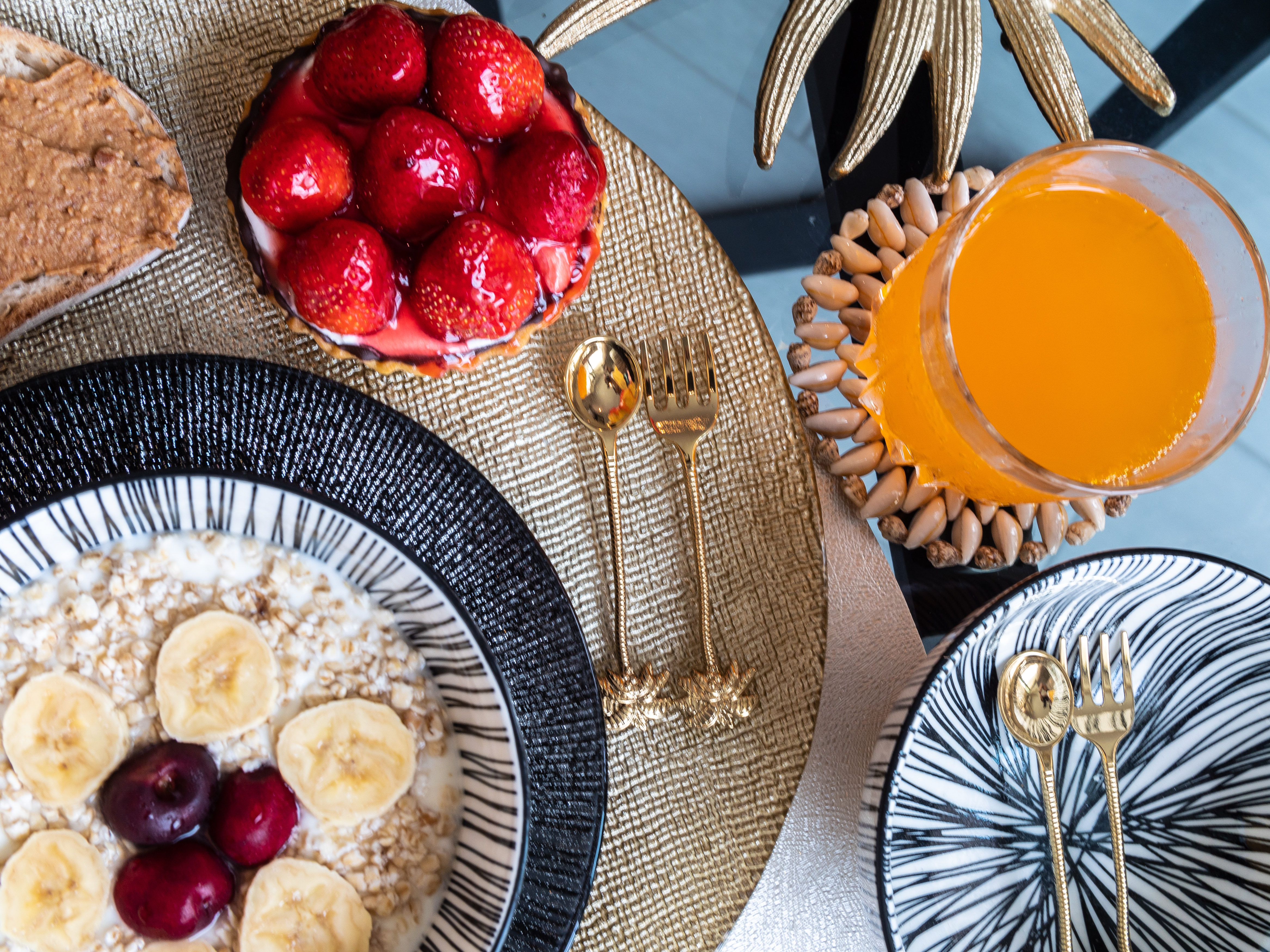 03 - “Good food on your holiday is essential. Good restaurants? We know them all!”